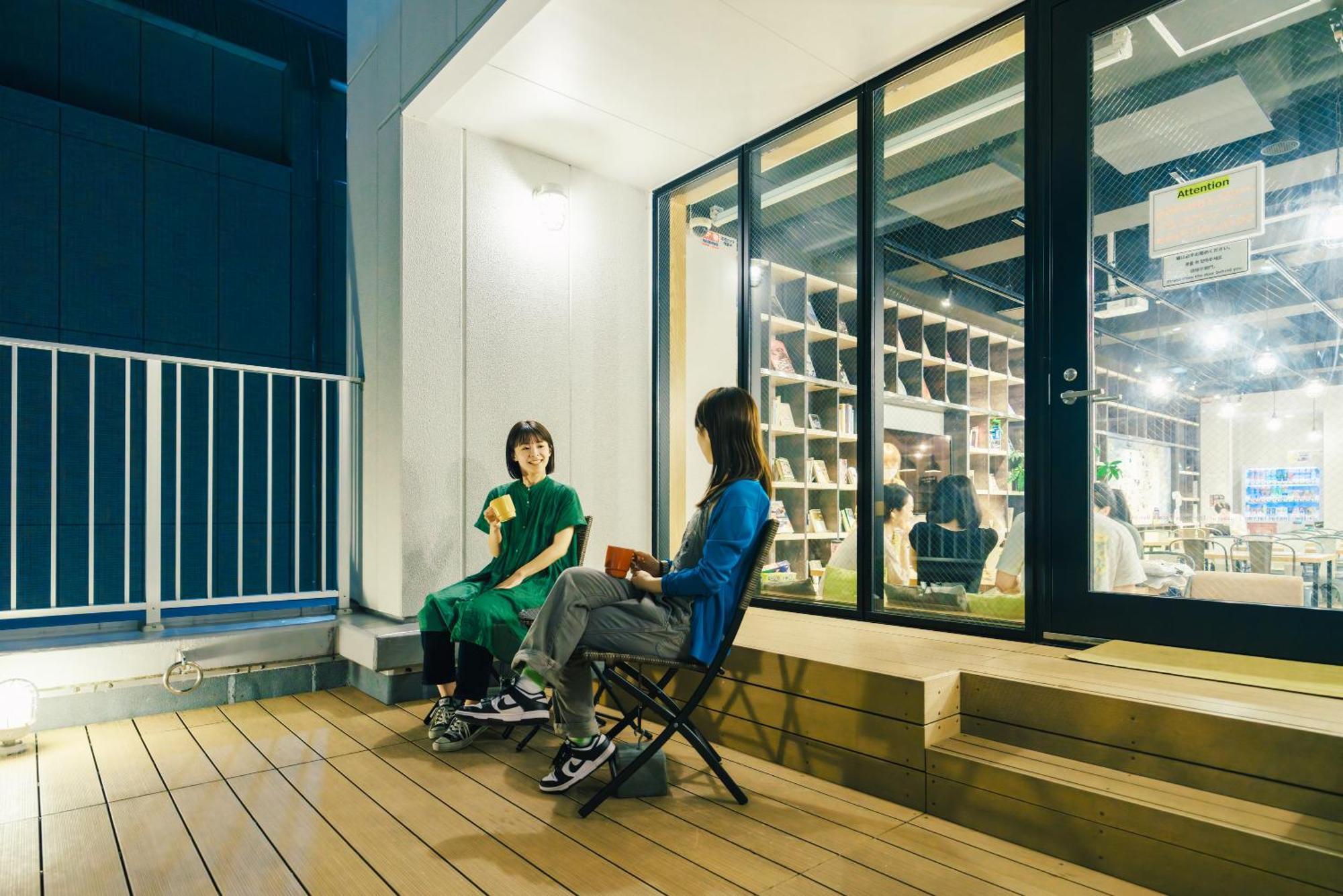 WeBase Hakata Hostel Fukuoka  Bagian luar foto
